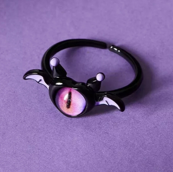 💀 Kuromi Monster Ring - Picture 6 of 9